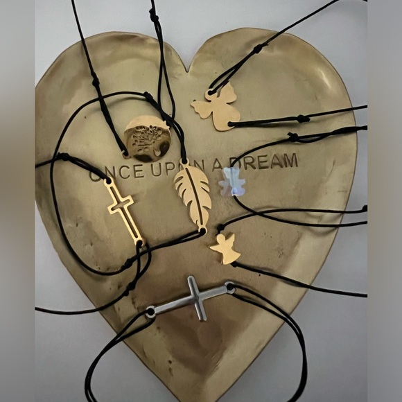 Charm bracelets - Picture 3 of 7